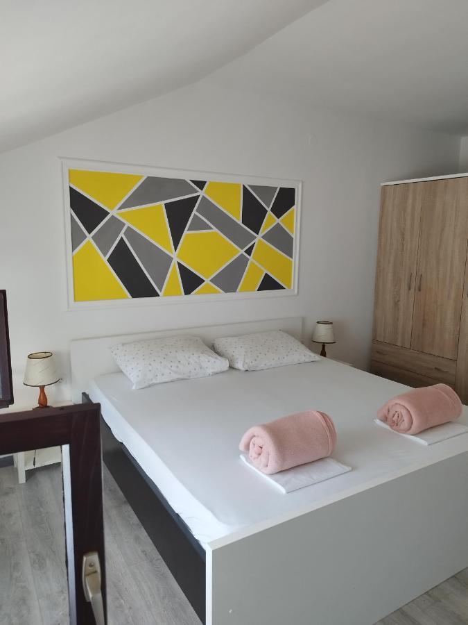 Apartments Jakovljevic Grebaštica Buitenkant foto
